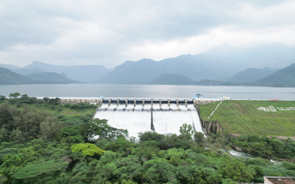 Aliyar dam